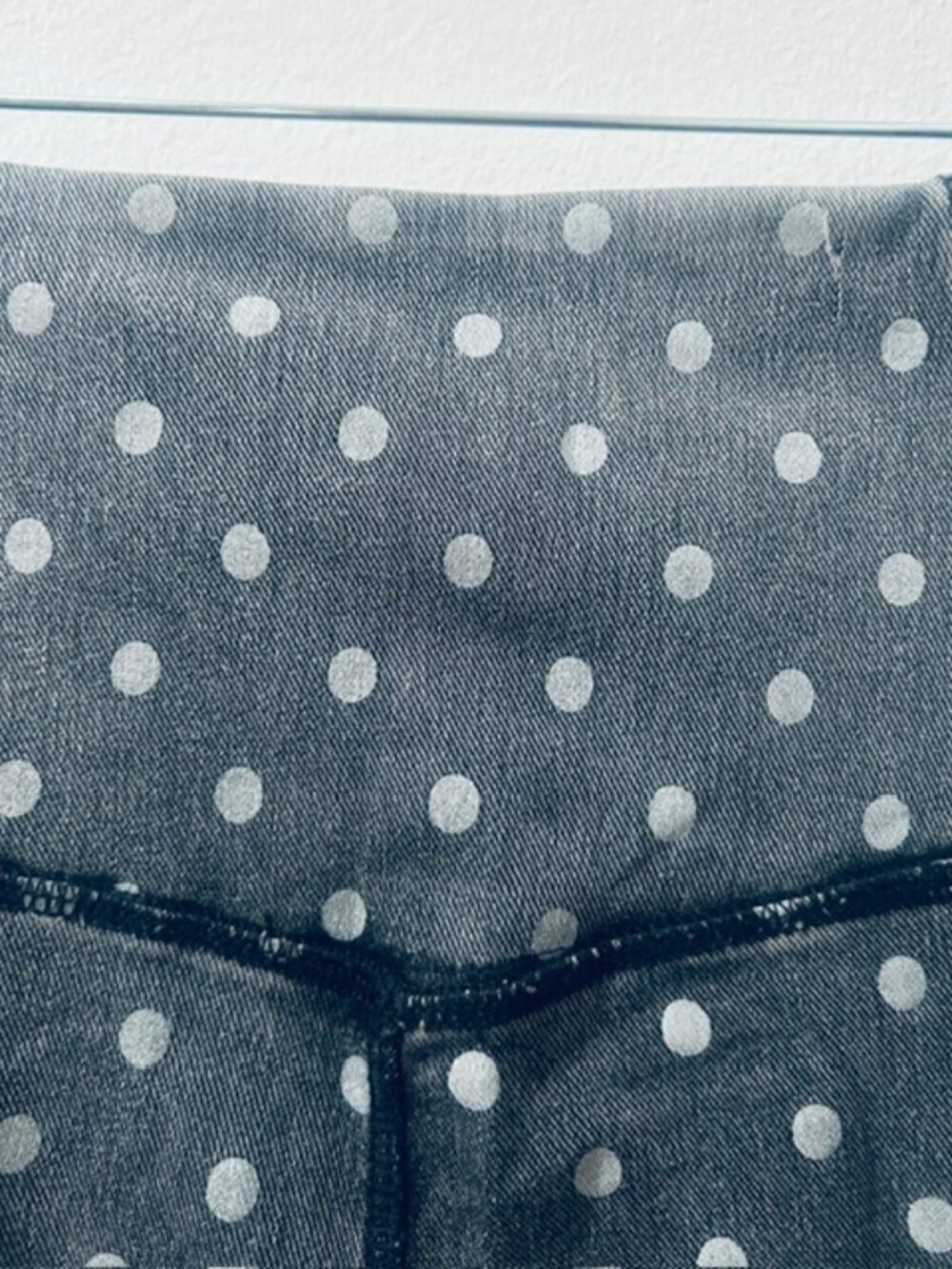 A Rare Bird Bold Black Polka Dot Tiered Ruffle Soft Stretchy Pocket Leggings NWT - Picture 10 of 16